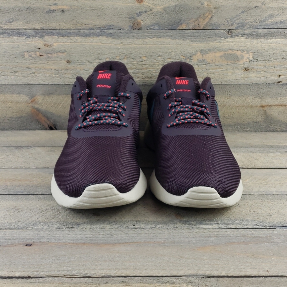 Nike Tanjun SE Sportswear Running Shoes NEW - Picture 4 of 8